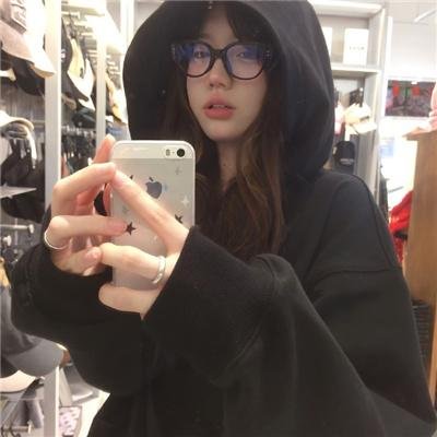 伊尼舍林的报丧女妖 海报